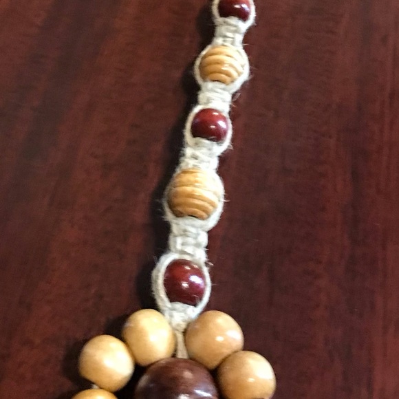 HANDMADE 100% HEMP/WOOD DAISY CHOKER - Picture 6 of 15